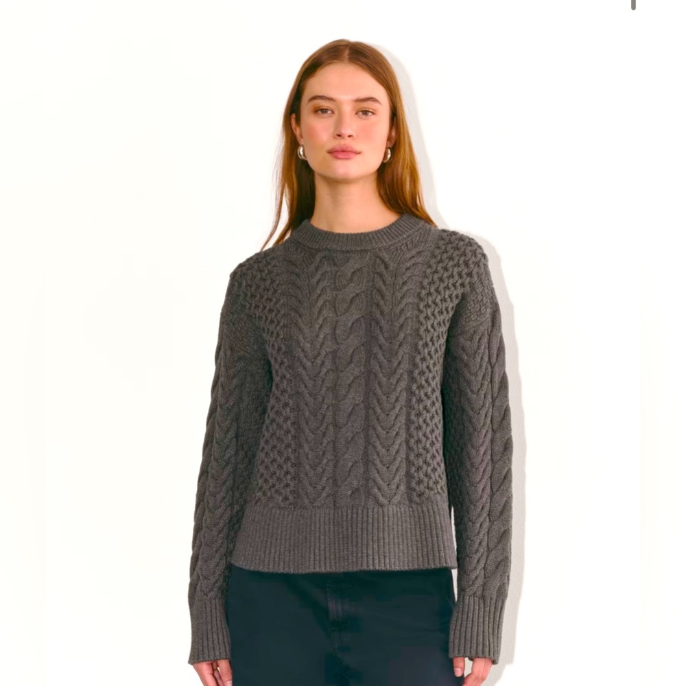 *EVERLANE* The Cable Sweater in Everyday Cotton